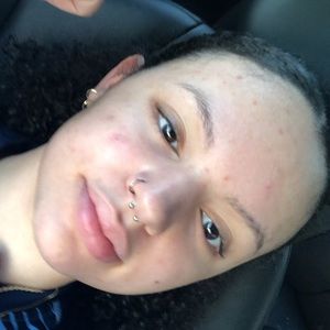 Meet your Posher, Caitlyn